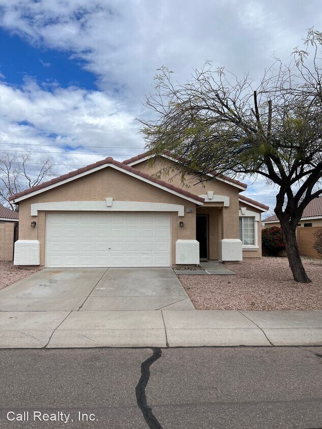 4 br, 2 bath House 2290 E Derringer Way House Rental in Chandler