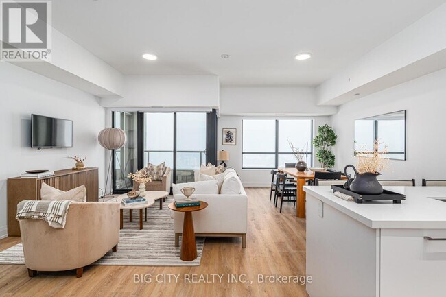 Building Photo - 36-436 Brentcliffe Rd