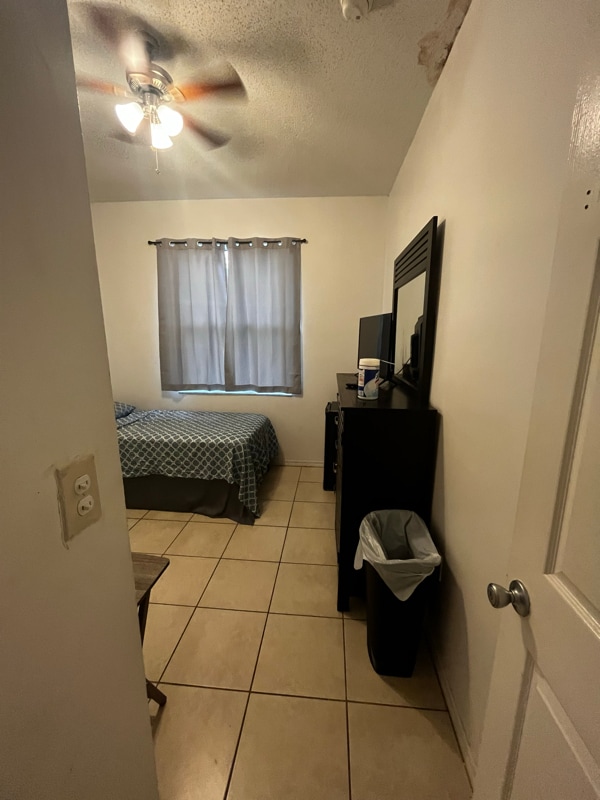 Foto del edificio - 4277 NE 10th Ct