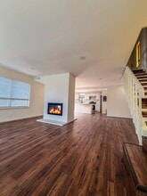 Building Photo - 801-803 N M St