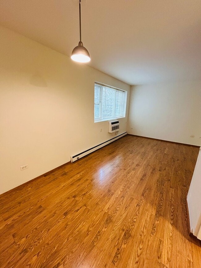 Interior Photo - Hollywood Beach