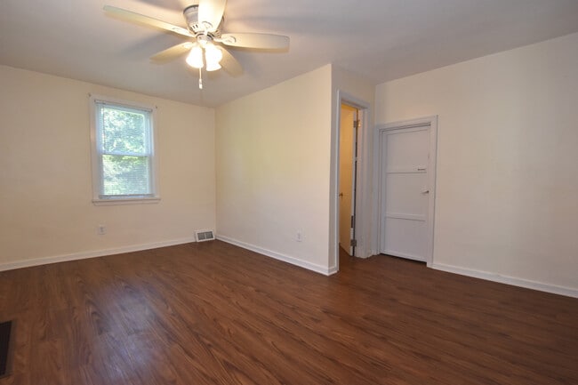 Foto del edificio - 1021 Joseph St