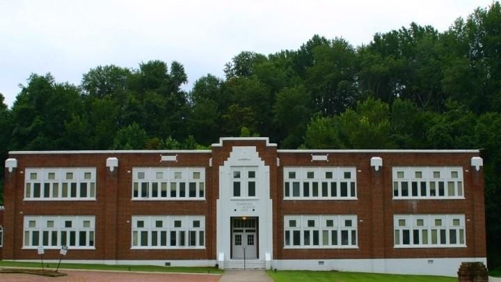 Building Photo - 100 Sam Robinson Dr