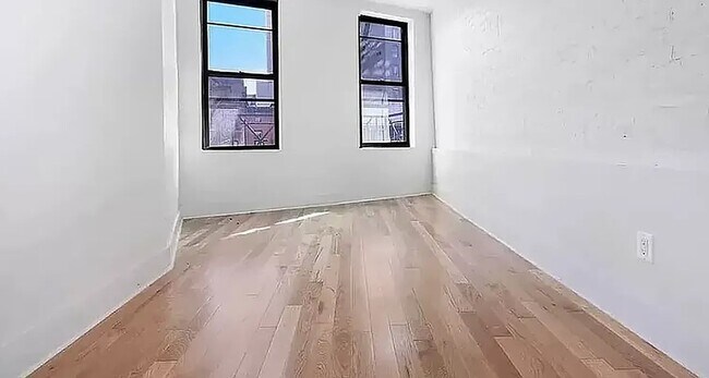 Foto del edificio - 356 Bowery