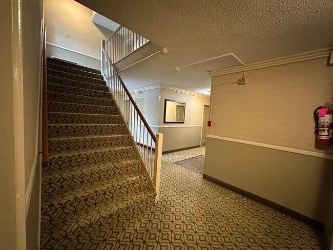 Foto del edificio - 8600 JFK Blvd E