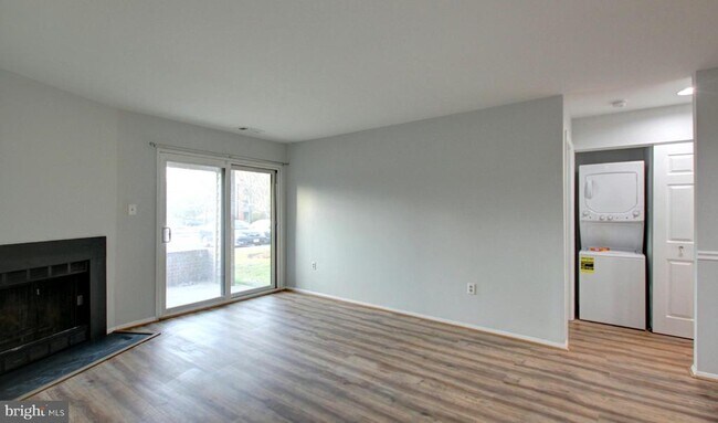 Building Photo - 5351 Smooth Meadow Way