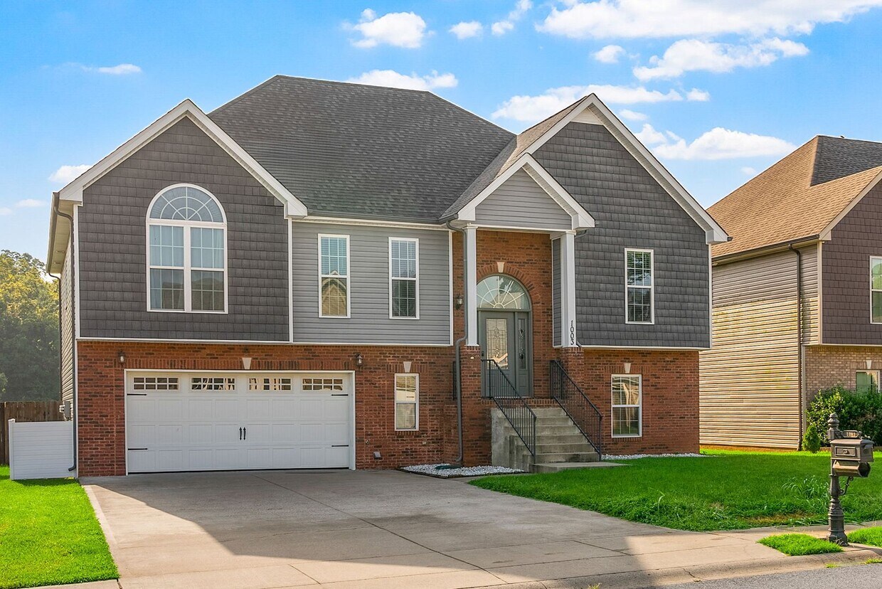 Primary Photo - Stunningly Large Home Ready Today!