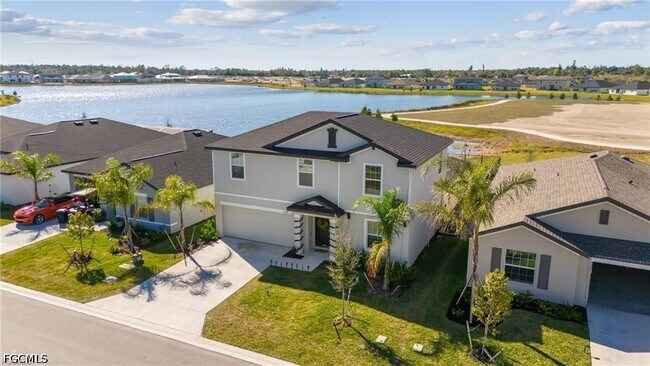 Foto del edificio - 17729 Paradiso Wy