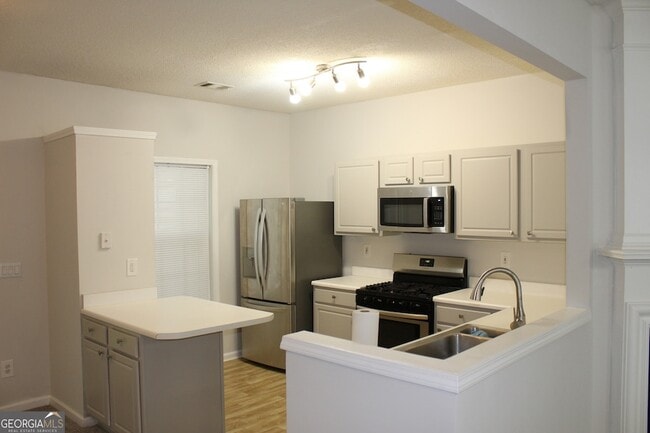 Building Photo - 4645 Valais Ct
