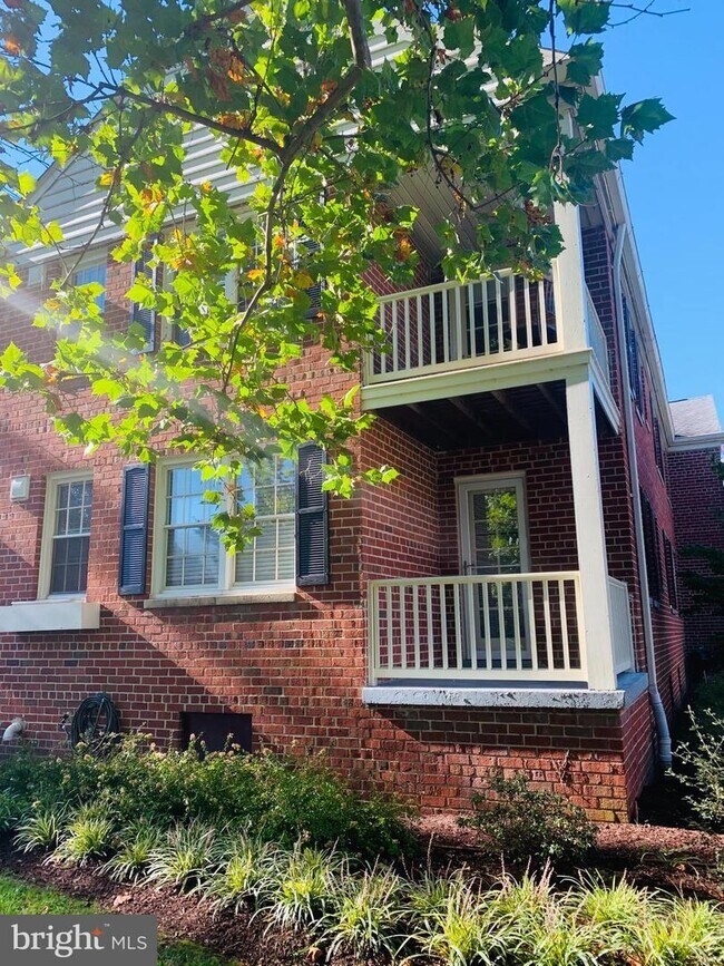 Foto del edificio - 6701 W Wakefield Dr