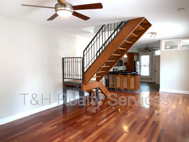 Foto del edificio - 1820 E 12th St