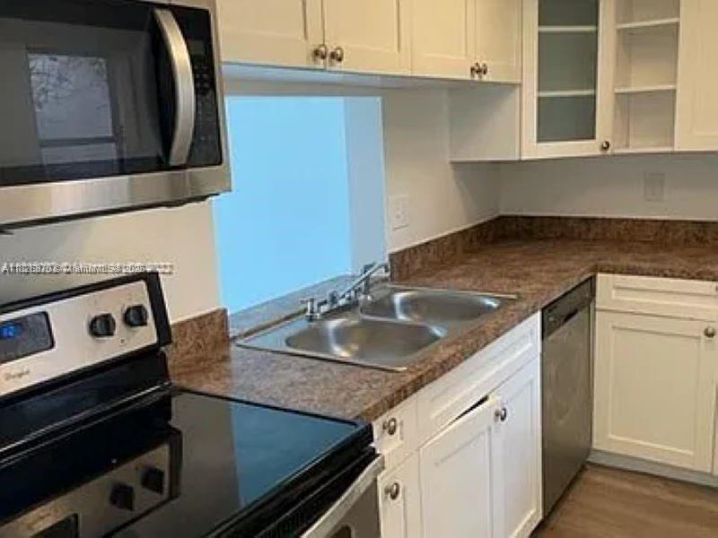 Foto principal - 2800 NW 56th Ave