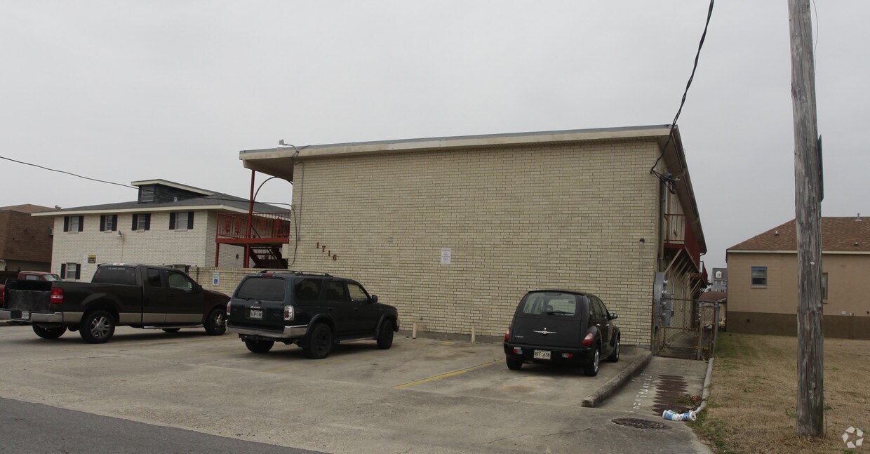 Building Photo - 1716 Carrollton Ave