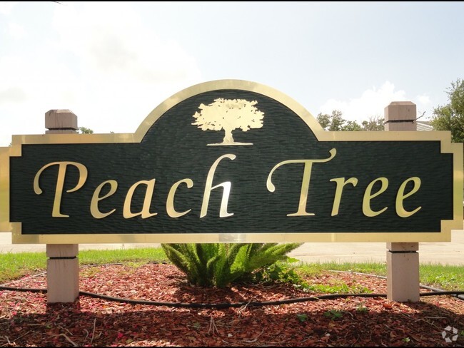 Peachtree Apartments