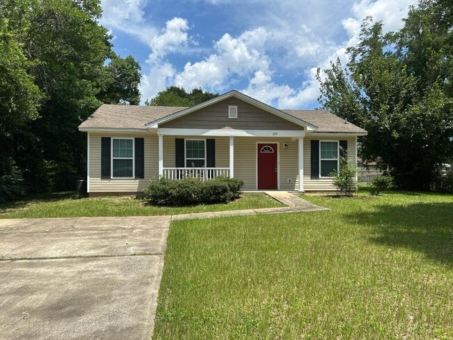 Building Photo - 214 Emerald Ave
