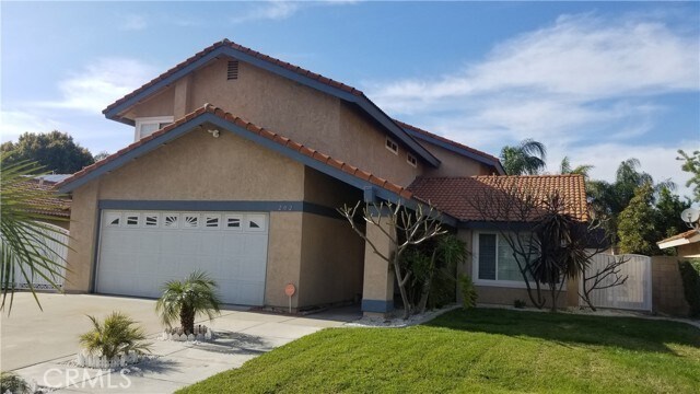 Foto principal - 202 W Cormorant Dr
