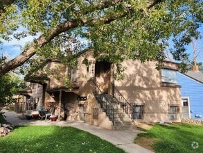 Building Photo - 1621 6th Ave