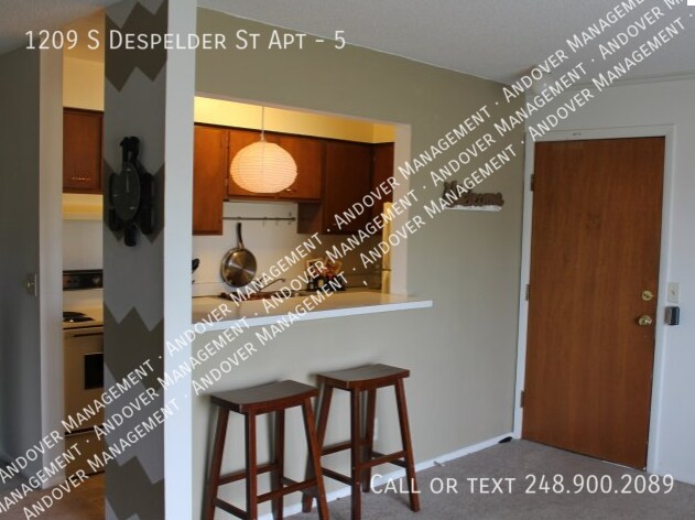 Foto del edificio - 1209 S Despelder St