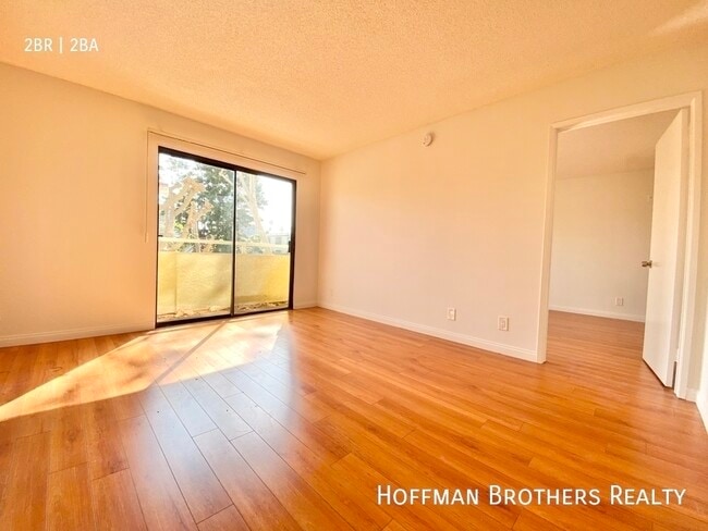 Foto del edificio - 2724 Abbot Kinney Blvd