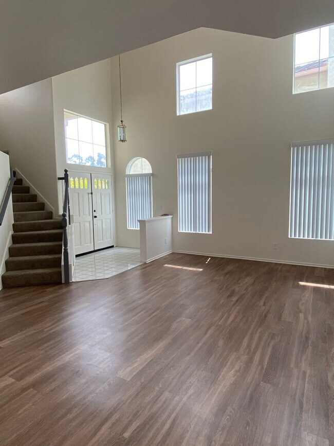 Foto del edificio - 7470 Mason Heights Ln