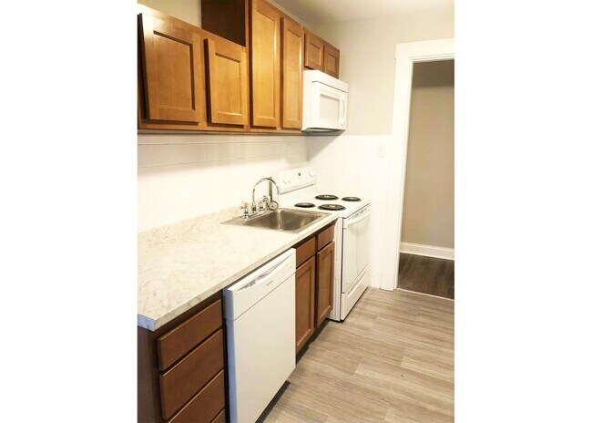 Foto del edificio - 3300 Jefferson Ave