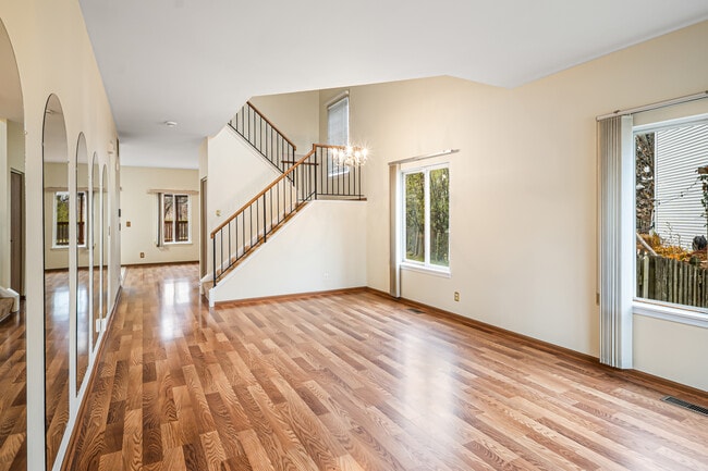 Foto del edificio - 22315 W Niagara Ct