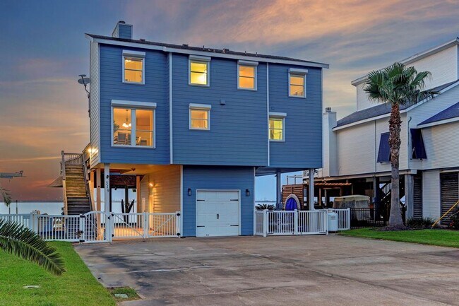 Foto del edificio - 319 Isles End Rd