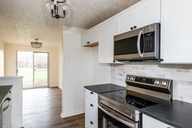 Foto del edificio - 6292 Greenfield Way