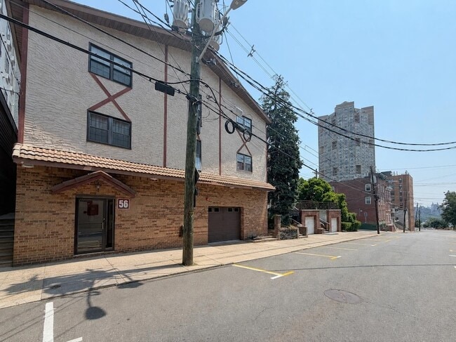Building Photo - 56 68th St
