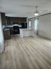 Building Photo - 4938 Michigan Dr