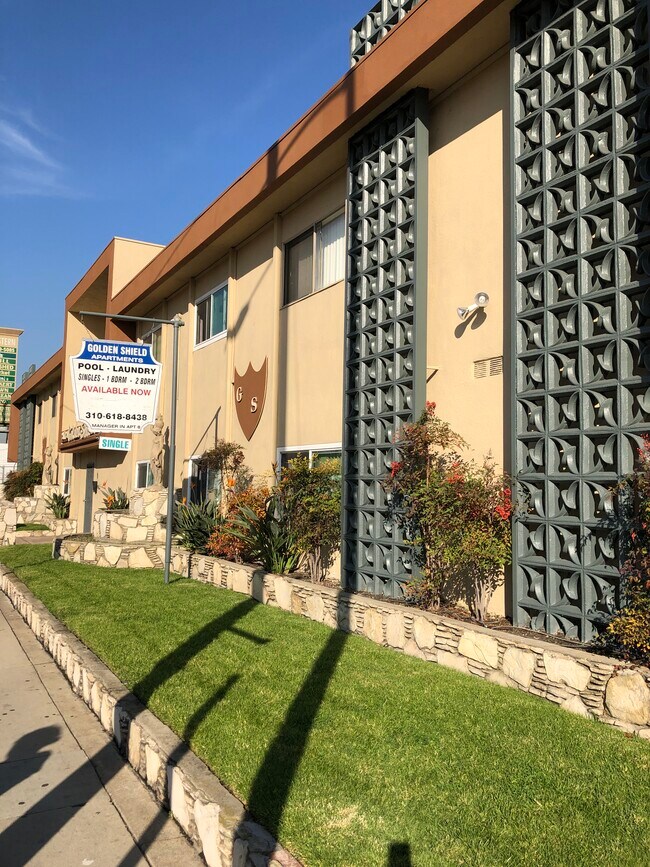 Spcious Single Apt - 21724 S Western Ave