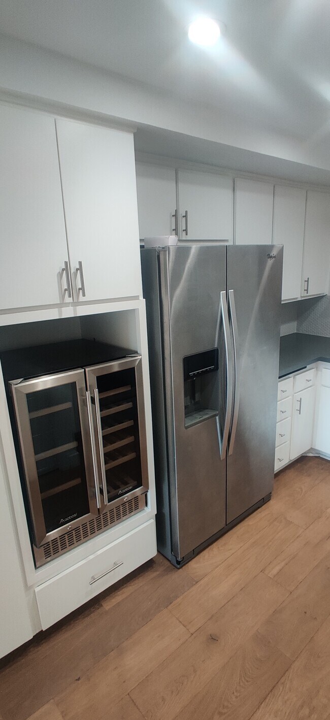 Foto del edificio - 745 Main St