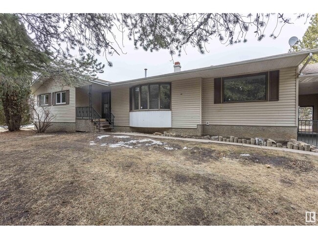 Building Photo - 52125 52125 Range Rd 275