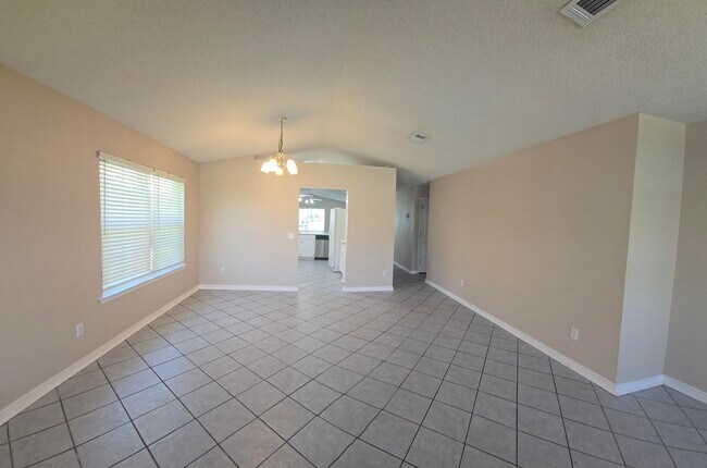 Foto del edificio - 418 Pristine Water Ln