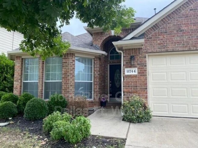 Building Photo - 11744 Wild Pear Ln