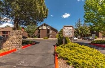 Building Photo - 1200 S Riordan Ranch St