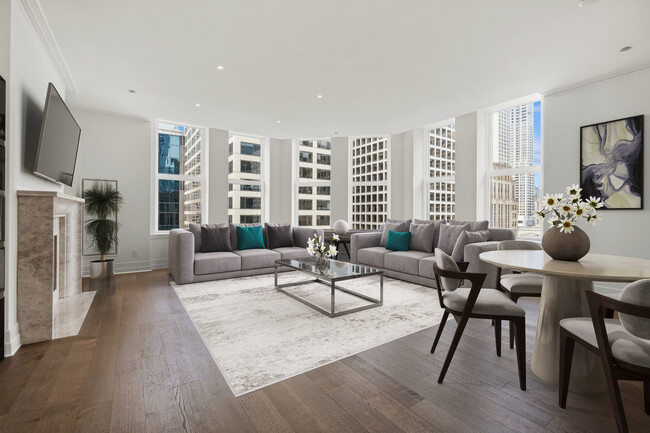 Building Photo - 435 N Michigan Ave