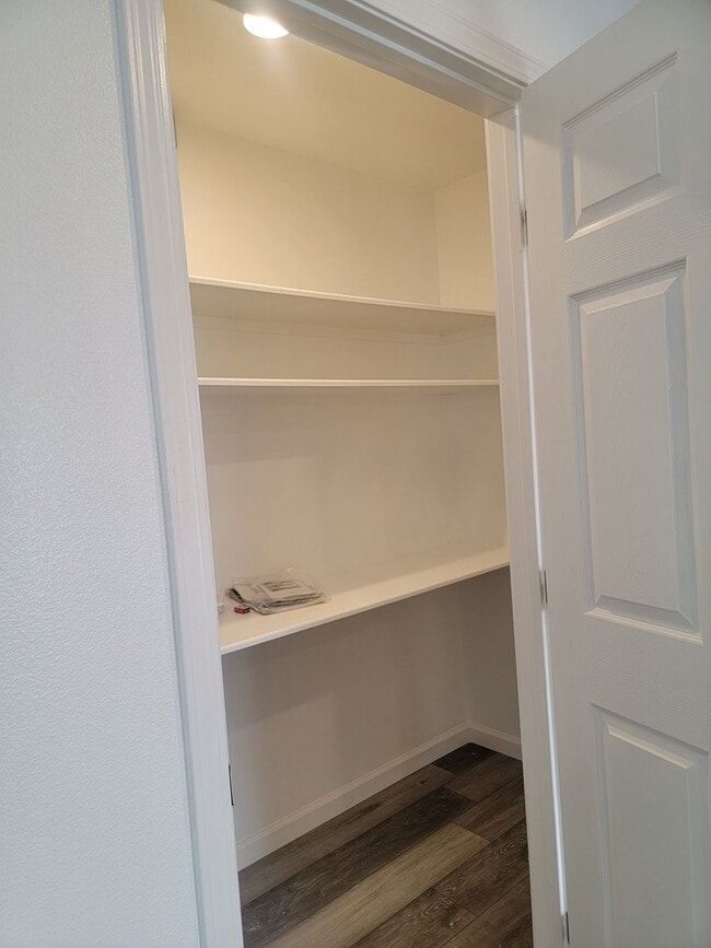 Interior Photo - Traditions West