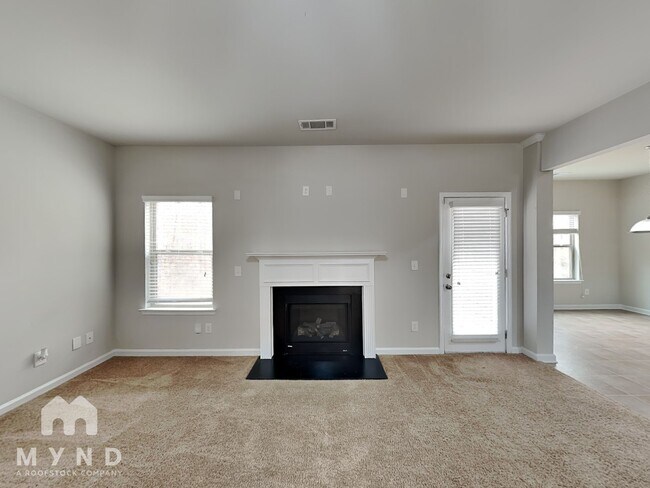 Building Photo - 4332 Trillium Wood Trail SW