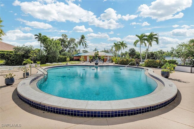 Building Photo - 210 Pebble Beach Blvd