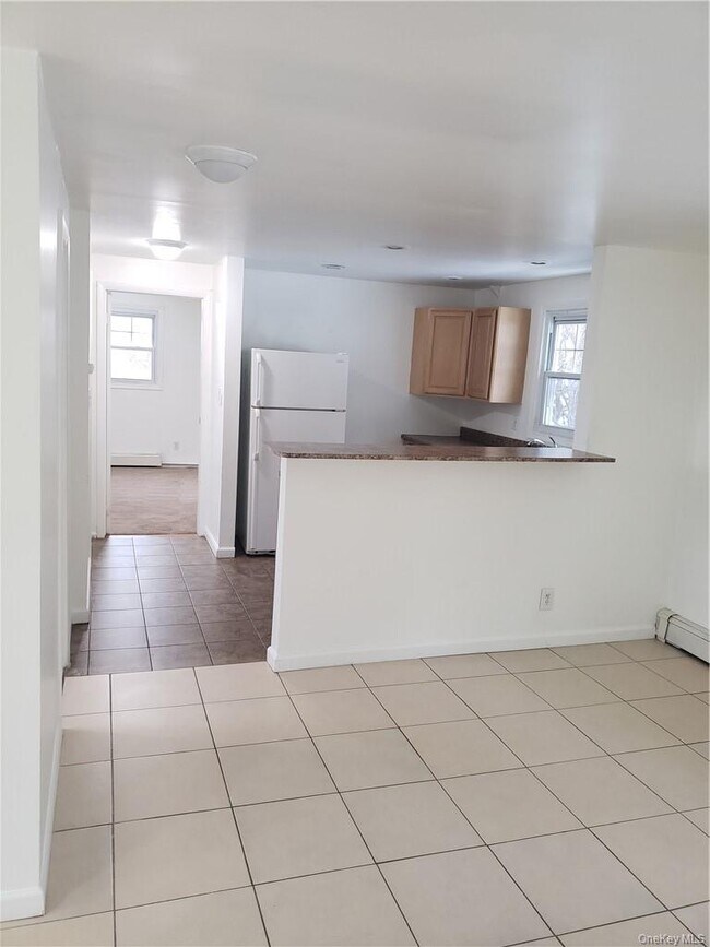 Foto del edificio - 51 Hillandale Ave