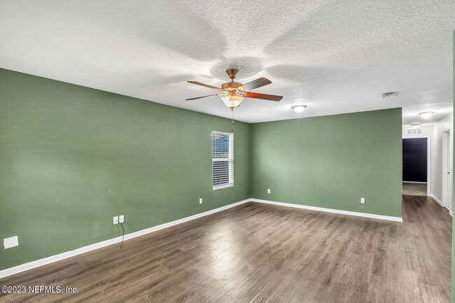 Building Photo - 12226 Biarritz St