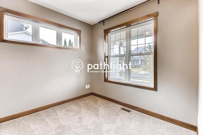 Building Photo - 15583 Enfield Ave N, Hugo, MN, 55038