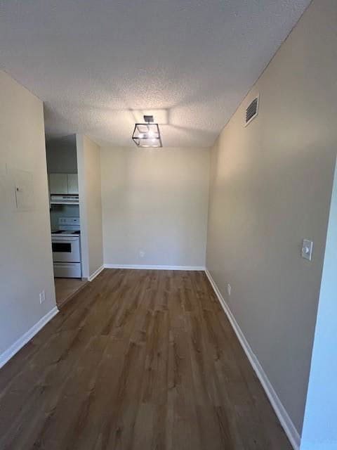 Building Photo - 611 Cypress Lake Blvd
