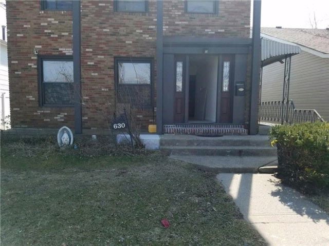 Foto principal - 630 Barlow Ave