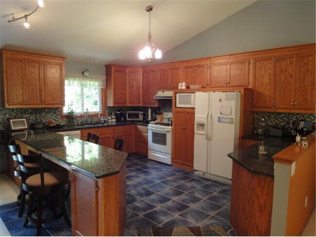 Foto del edificio - 18525 County Rd 24