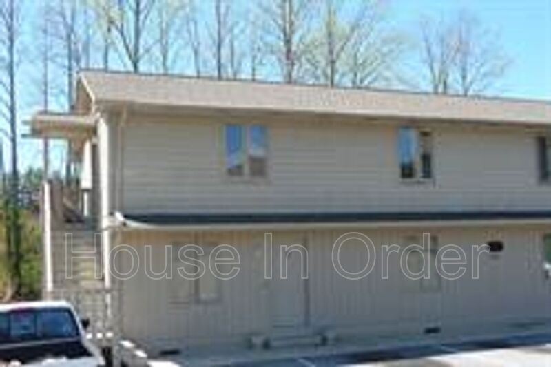 Foto principal - 2361 Hendersonville Rd