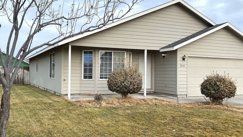 Primary Photo - 8411 Packard Dr