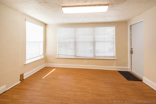 Foto del edificio - 412 SE 17th St