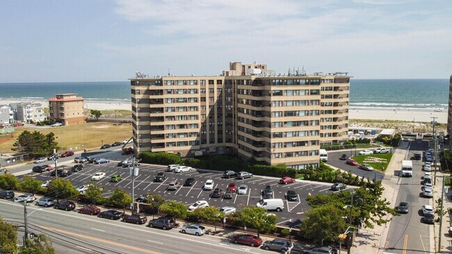 Foto del edificio - 101 S Raleigh Ave